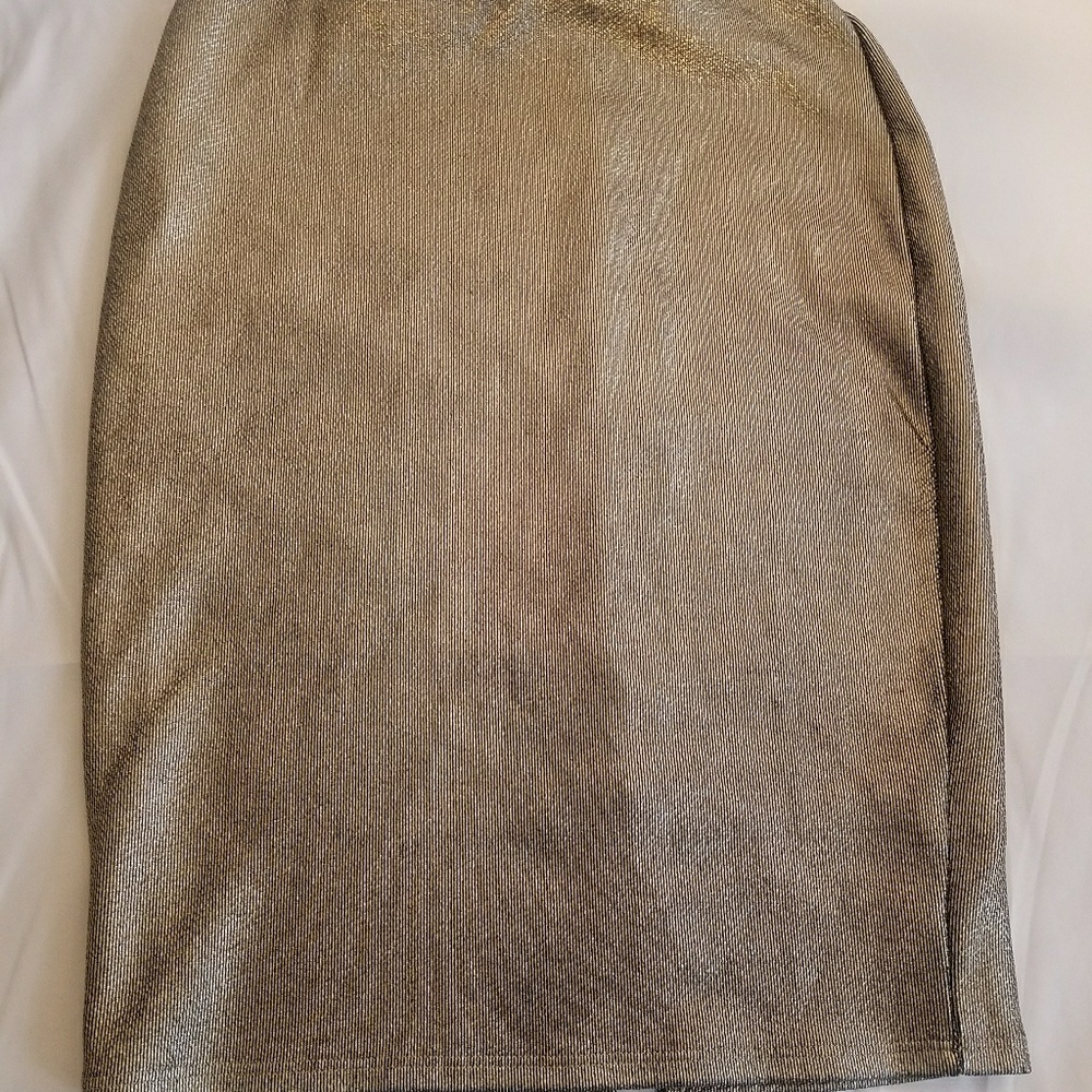 Gold skirt